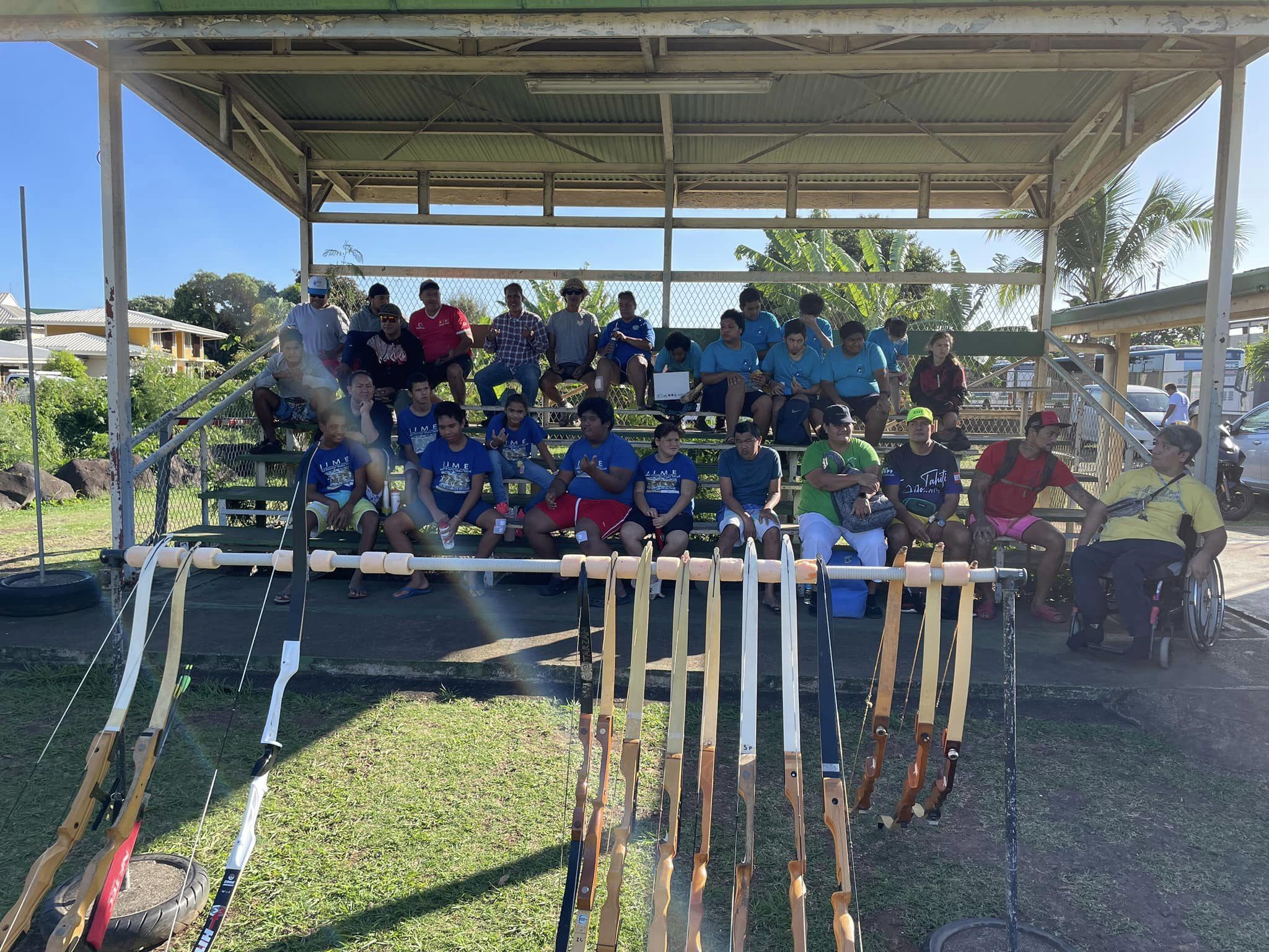 photos de nos associations en préparation du challenge de tir à l'arc